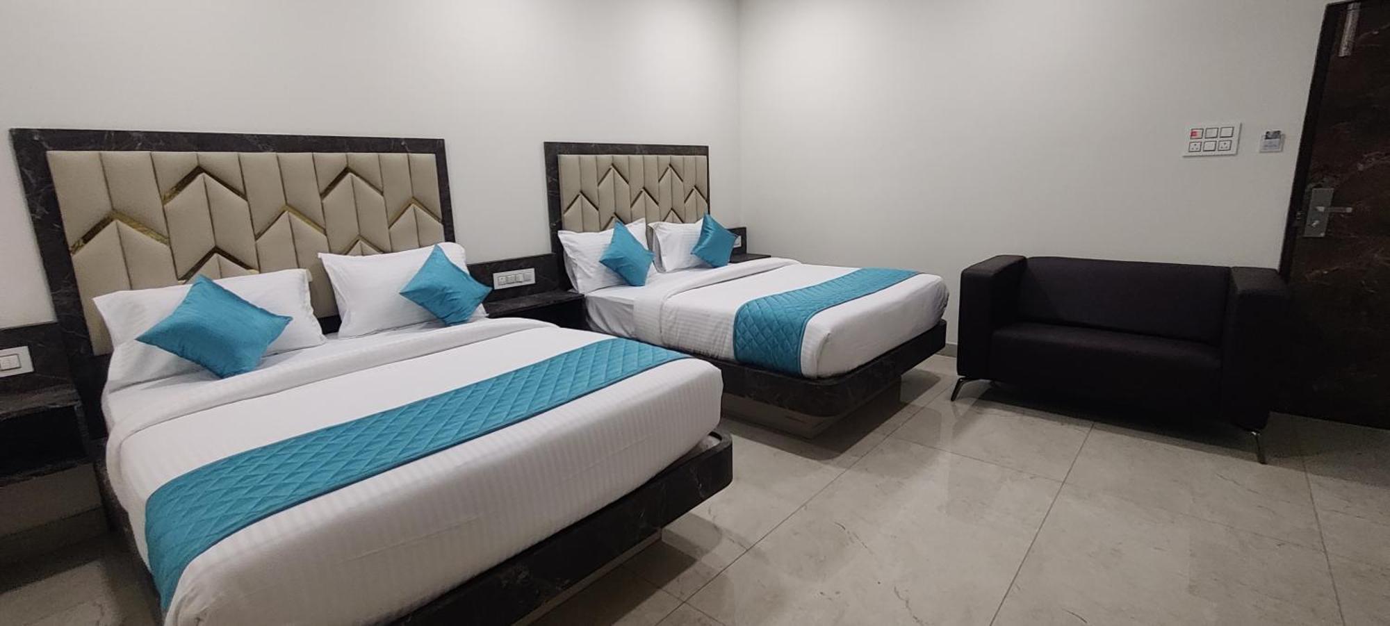 Balaji Residency Velankanni Ngoại thất bức ảnh
